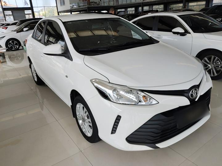 Vios 2017 1.5L CVT photo 3