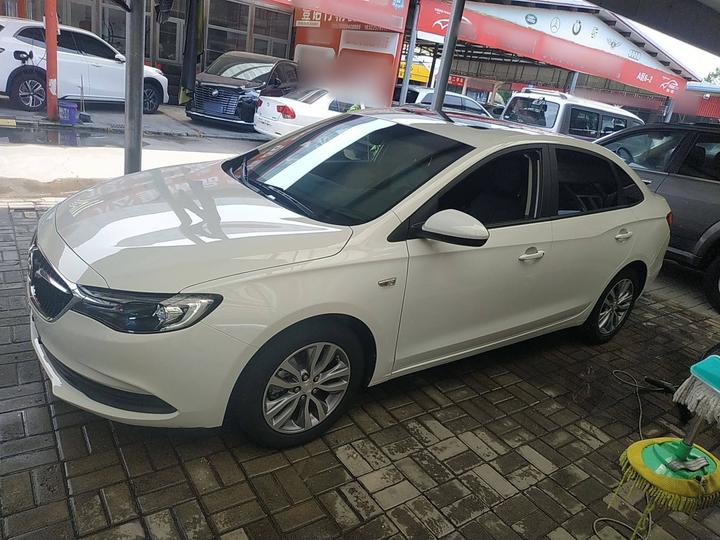 Excelle 2021 Facelift 1.3T AT Mild Hybrid Elite photo 3