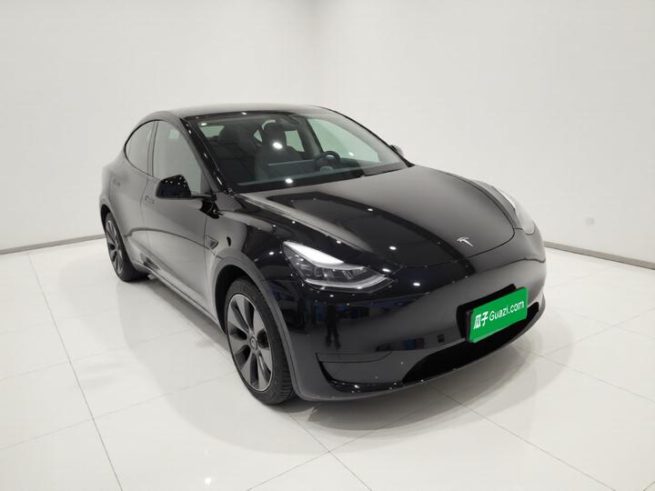 Model Y 2024 RWD photo 3