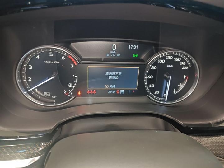 XT5 2024 2.0T AWD Luxury photo 7