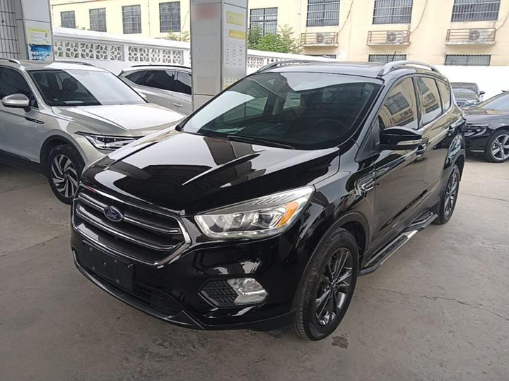 Kuga 2019 EcoBoost 180 RWD China VI