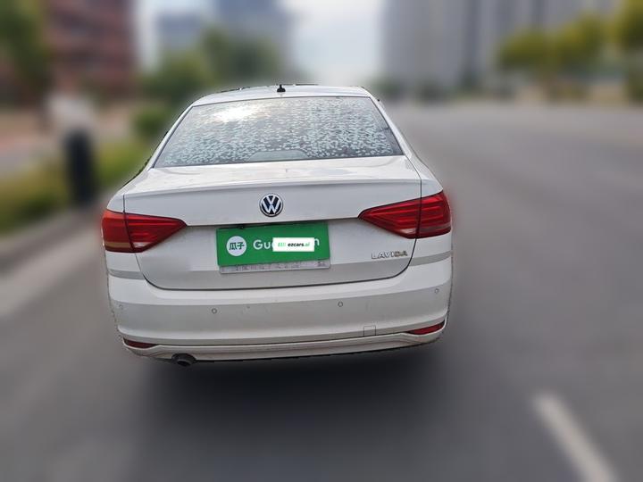 Lavida 2015 1.6L AT photo 5