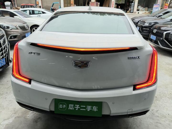 XTS 2018 28T Elite photo 5