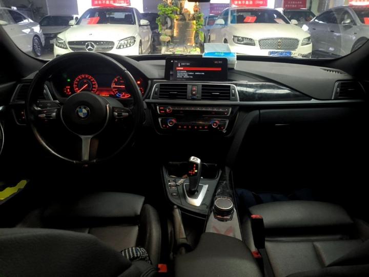 3 SeriesGT 2020 320i M Sport Package photo 5