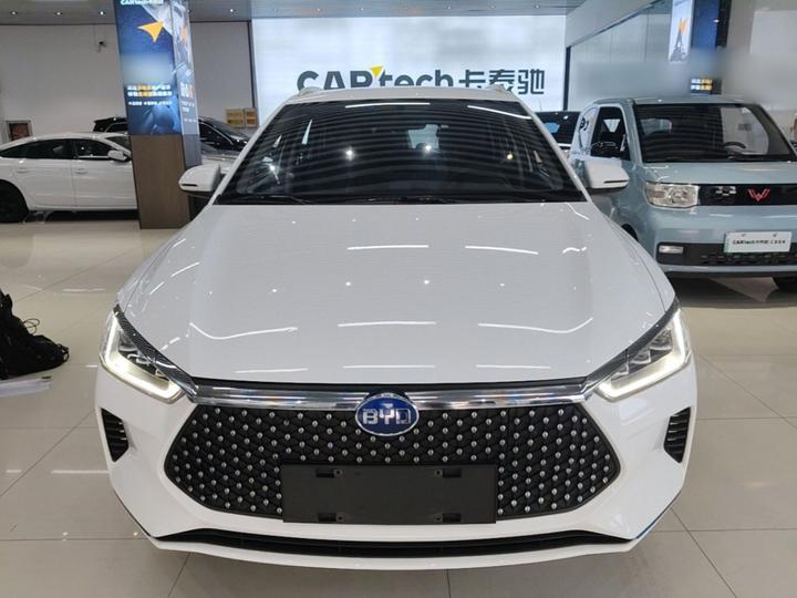 e2 2019 Range Luxury photo 2