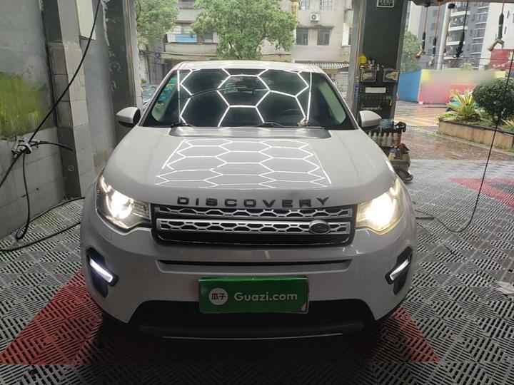 Discovery Sport 2016 2.0T HSE photo 2