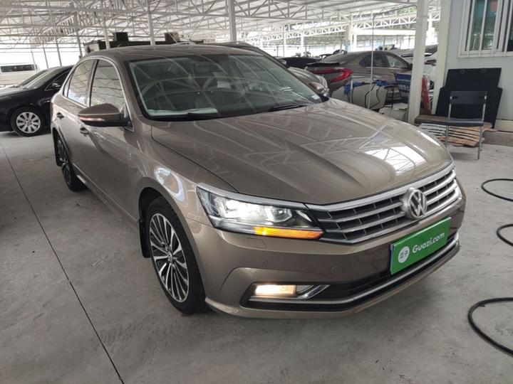 Passat 2016 330TSI DSG photo 3