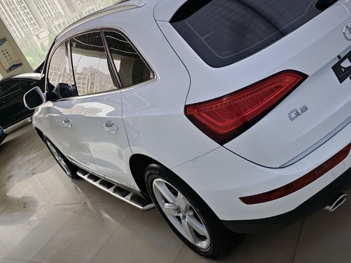 Q5 2016 40 TFSI Tech photo 3