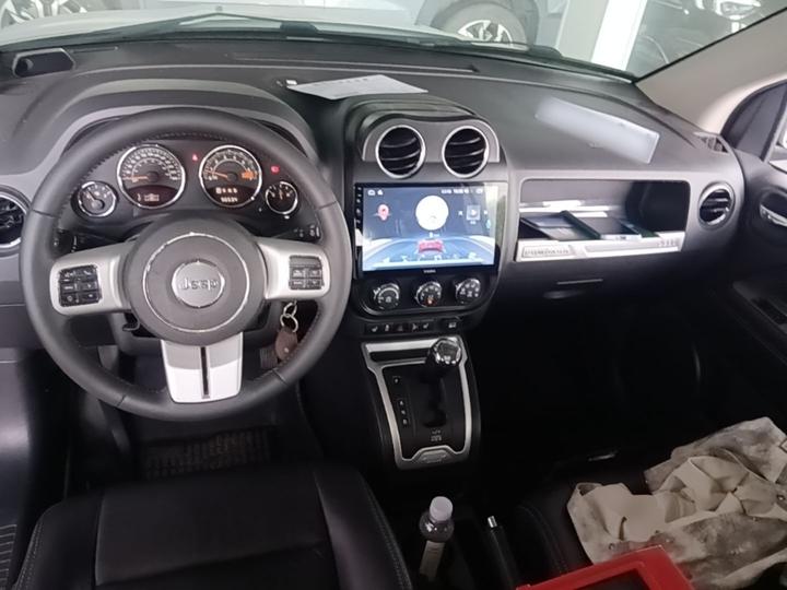 Compass Imported 2014 Facelift 2.0L RWD Elite photo 5