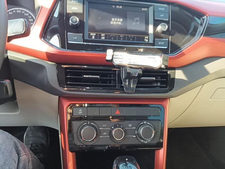T-Cross 2019 280TSI DSG Comfort photo 8