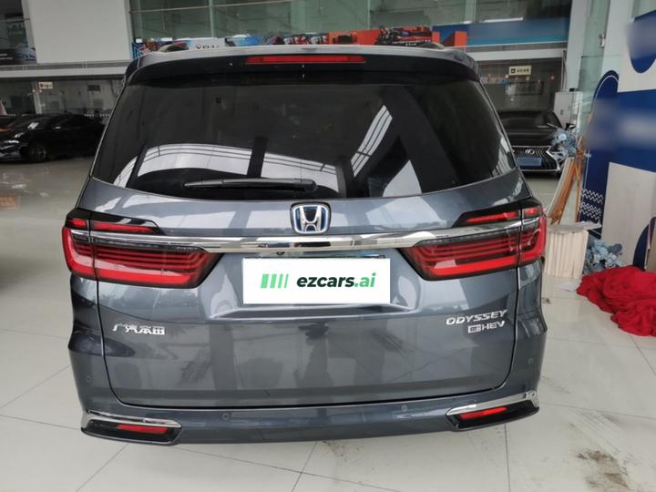 Odyssey 2022 2.0L e:HEV Supreme photo 3