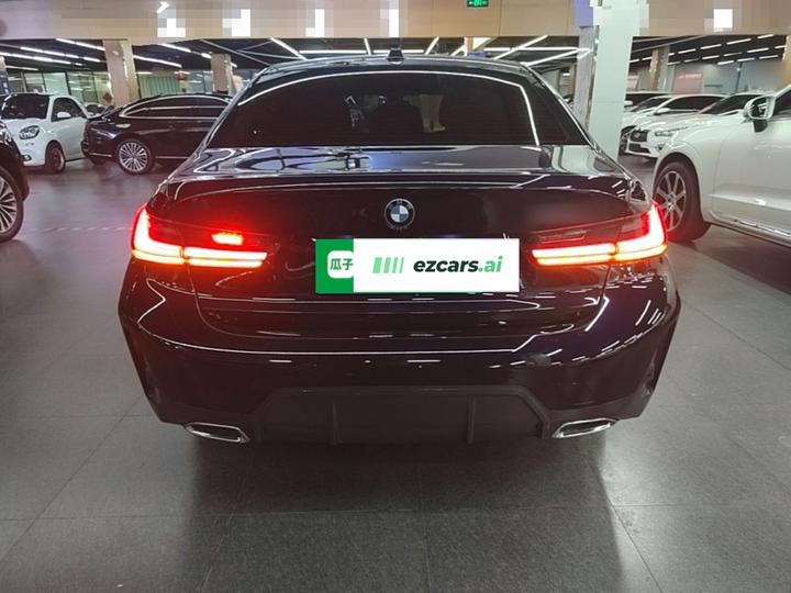 3 Series 2024 325Li M Sport Package photo 3