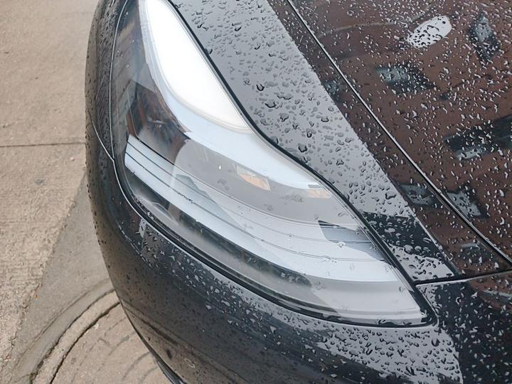Model Y 2023 RWD photo 7