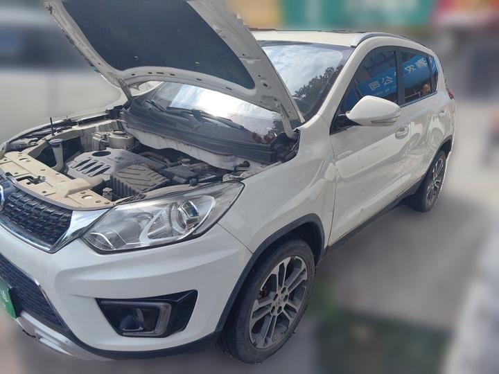 BAIC X35 2016 1.5L AT Luxury