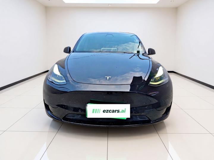 Model Y 2022 RWD photo 2