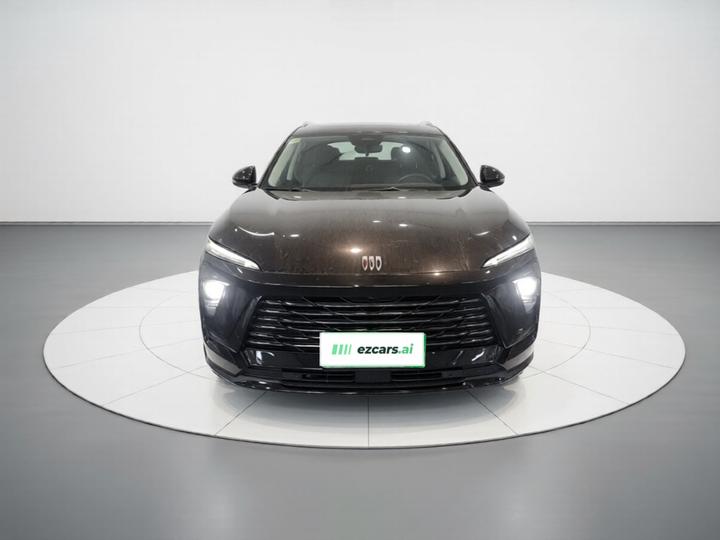 2024 Envision Plus 28T RWD Exclusive photo 2
