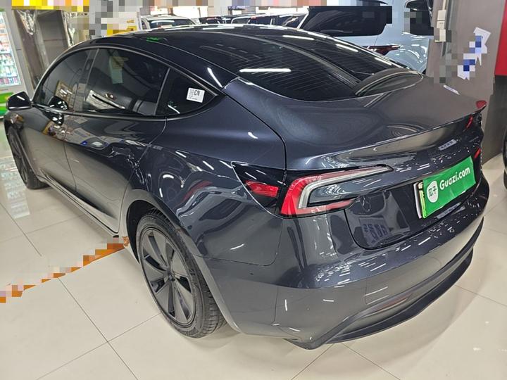 Model 3 2025 RWD photo 4