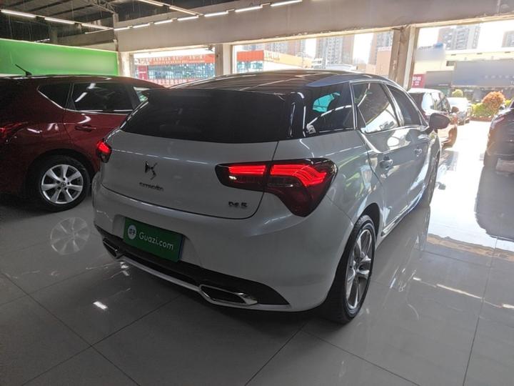 5 2015 1.6T Luxury THP160 photo 6