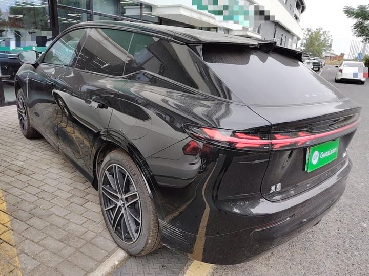 Voyah 2025 AWD Qiankun photo 4