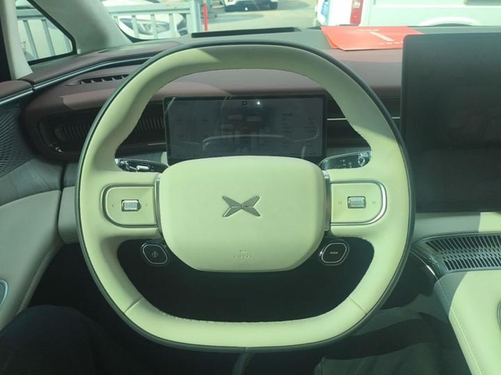 X9 2026 EREV 1602 Max photo 6