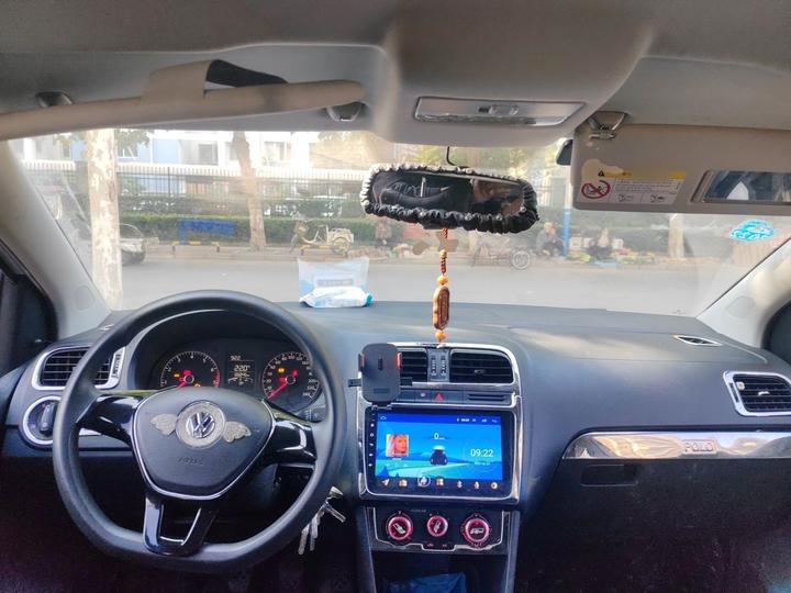 Polo 2016 1.4L MT photo 5