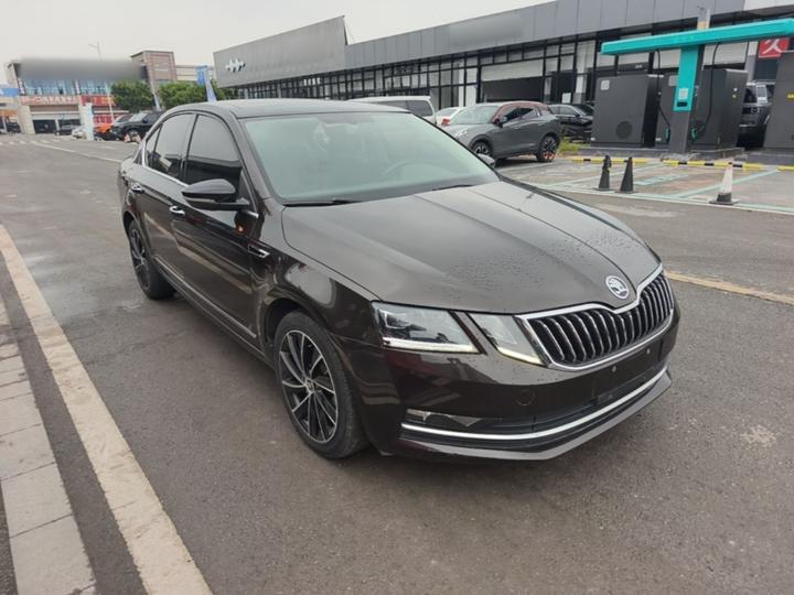 Octavia 2018 TSI280 DSG Luxury photo 3