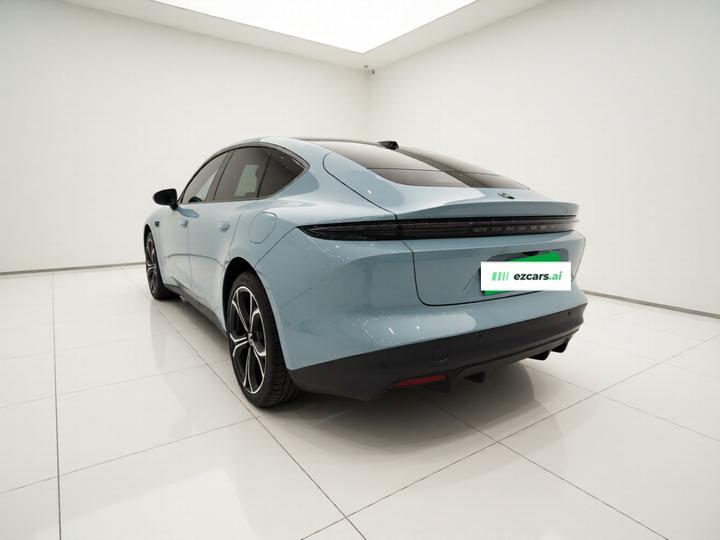ET5 2022 75kWh photo 4