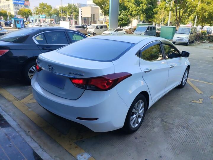 Elantra 2016 1.6L AT Premium photo 6