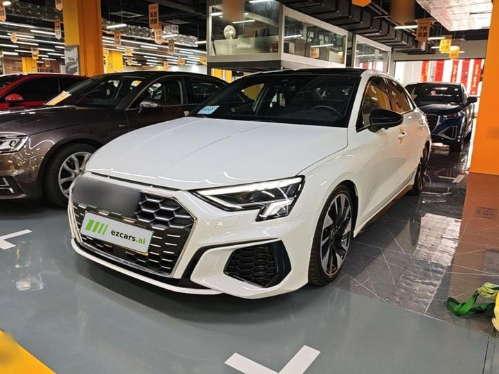 A3 2022 A3L Limousine 35 TFSI Fashion Sport