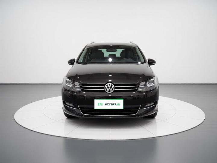 2014 2.0TSI Luxury photo 2