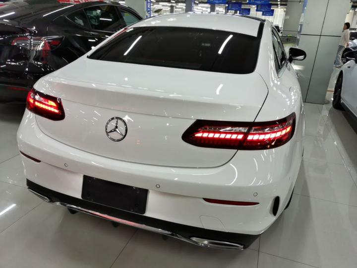 E-Class Imported 2023 E 260 Coupe photo 5