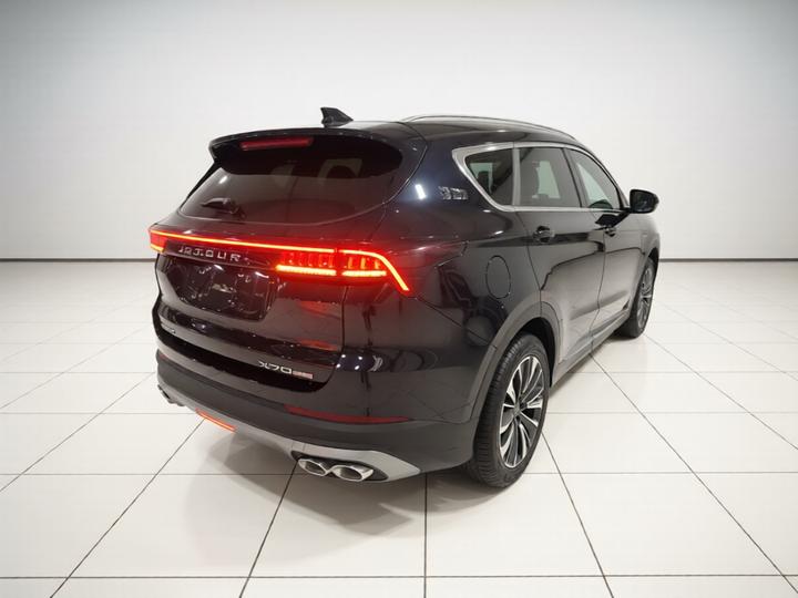 X70 PLUS 2025 1.5T CVT Flagship PRO 7-Seater photo 6