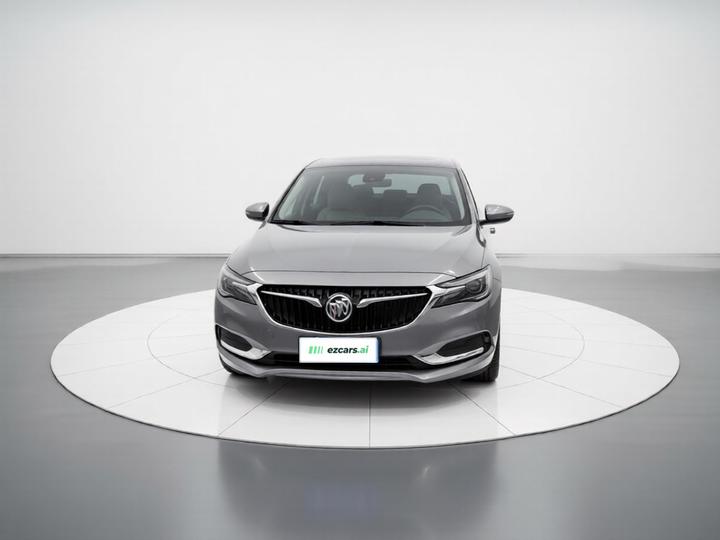 GL6 2019 18T 6-Seater Premium China VI photo 2
