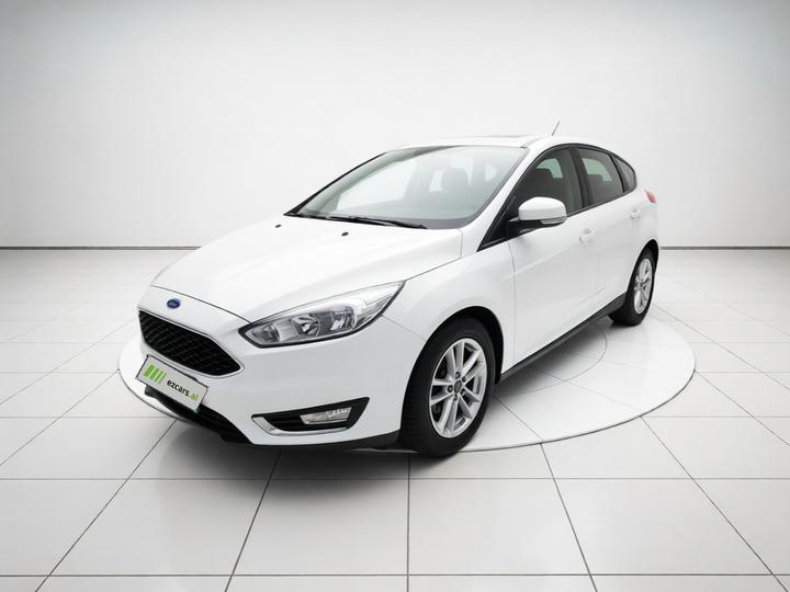 Focus 2015 Hatchback 1.6L MT