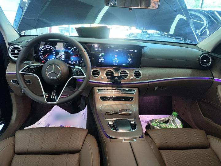 E-Class 2022 Facelift E 260 L photo 5