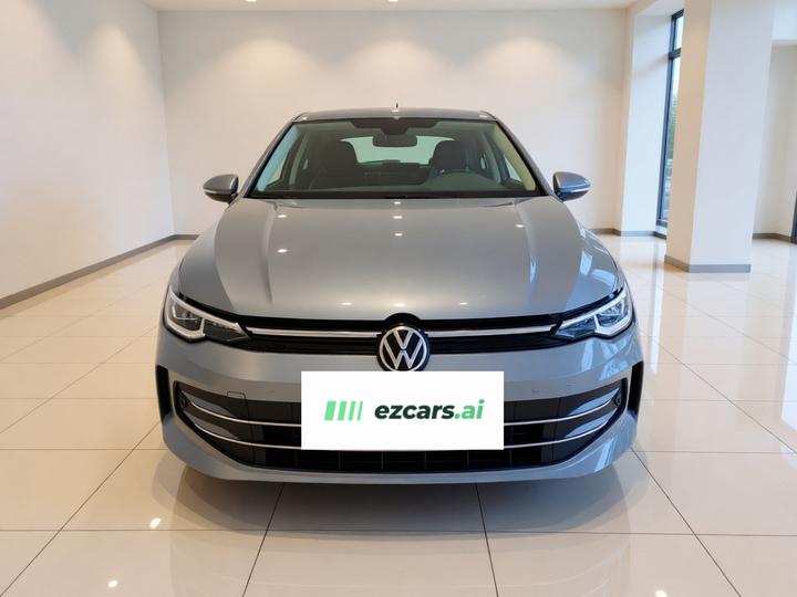 Golf 2025 Facelift 300TSI Pro photo 2