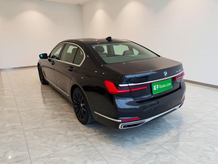 7 Series 2019 Facelift 730Li Luxury photo 4