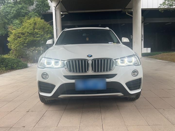 X4 2014 xDrive28i Leading photo 2