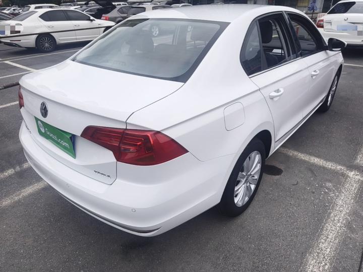 Bora 2017 1.6L MT Comfort photo 6