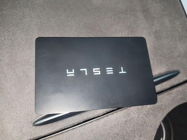 Model 3 2022 RWD photo 8