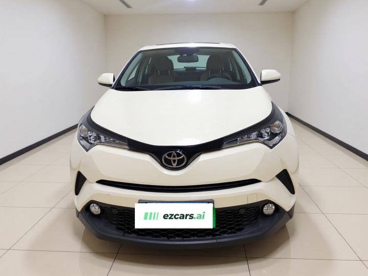 C-HR 2020 2.0L Leading photo 2
