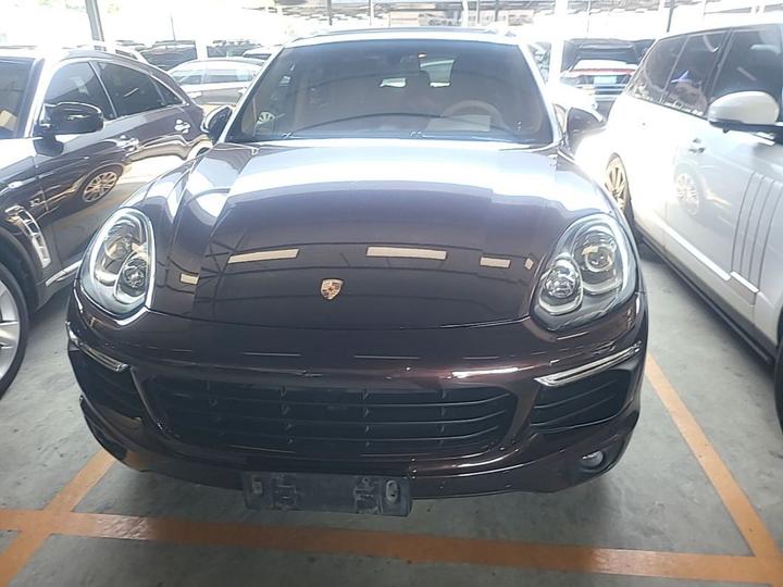 2016 Cayenne 3.0T photo 2