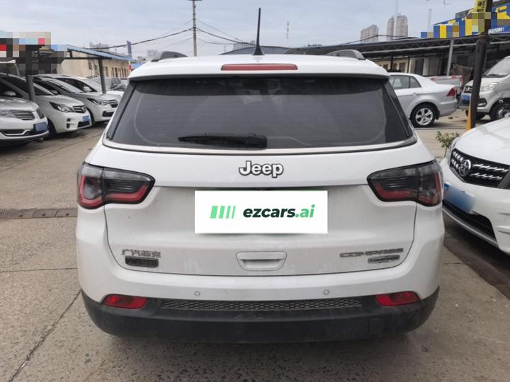 Compass 2017 200T AT photo 5