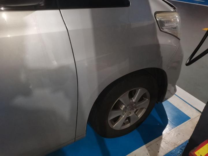 Alphard 2011 2.4L Luxury photo 8