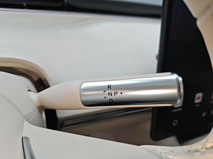 HIMA Luxeed R7 2024 EV 802km Max photo 5