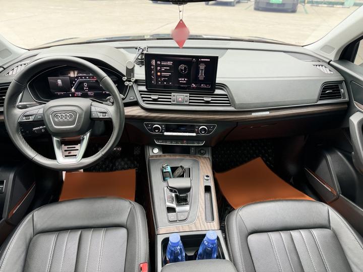 Q5L 2022 45T Luxury photo 8