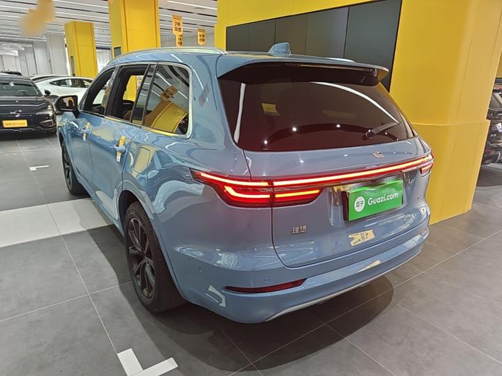 Li Auto ONE 2021 EREV 6-Seater photo 4