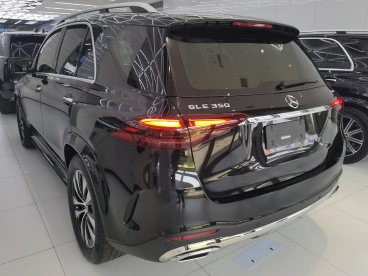 GLE Imported 2026 GLE 350 4MATIC Dynamic photo 4