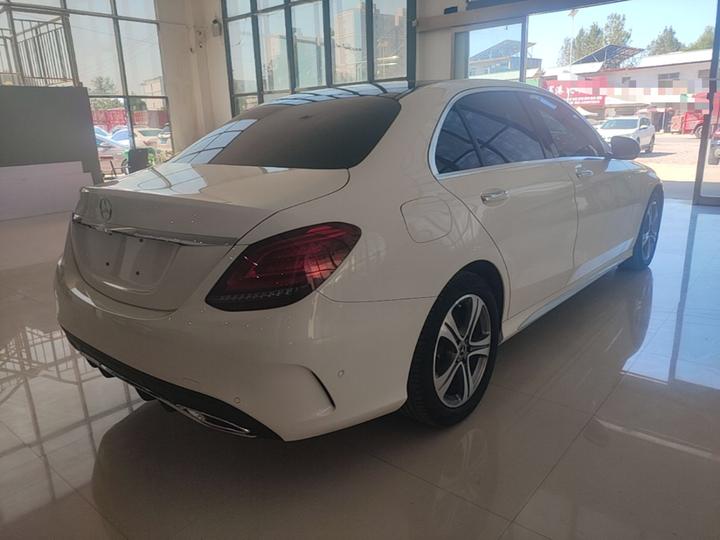 C-Class 2021 C 260 L Sport photo 6
