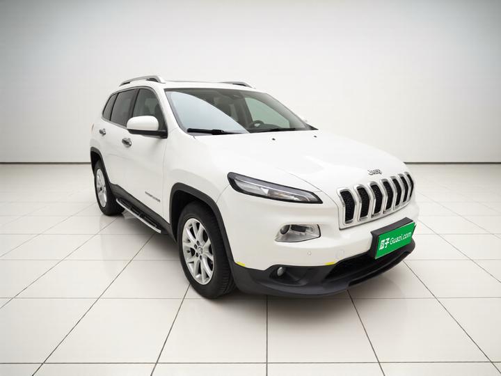 Cherokee 2017 2.0L photo 3